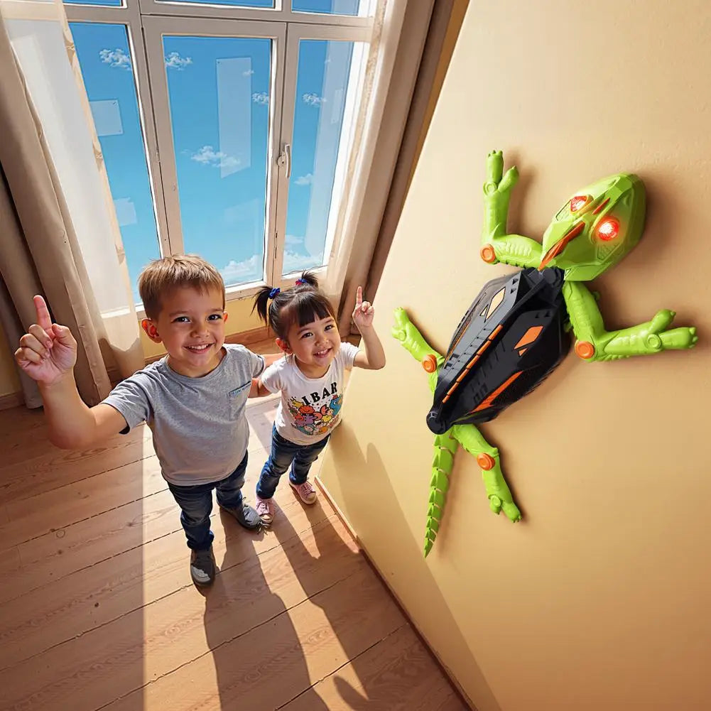 Gecko Glide Remote Climbing Lizard Toy